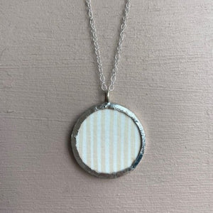 Anwyl Pendant 4