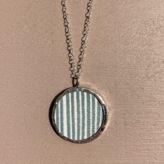 Anwyl Pendant 7