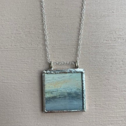 Anwyl Pendant 12
