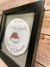 Load image into Gallery viewer, Ffram Teulu Nadolig - Xmas Family Frame