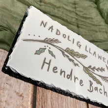 Load image into Gallery viewer, Llechen Nadolig Llawen