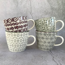 Load image into Gallery viewer, Begw Green Mug