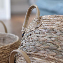 Load image into Gallery viewer, Seagrass Natural Baskets With Handles